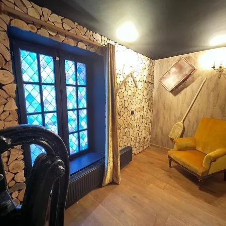 S Harry Potter 2, Immersion Chez Les Sorciers