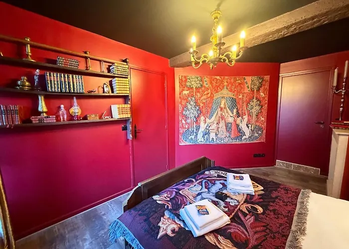 S Harry Potter 2, Immersion Chez Les Sorciers Apartment